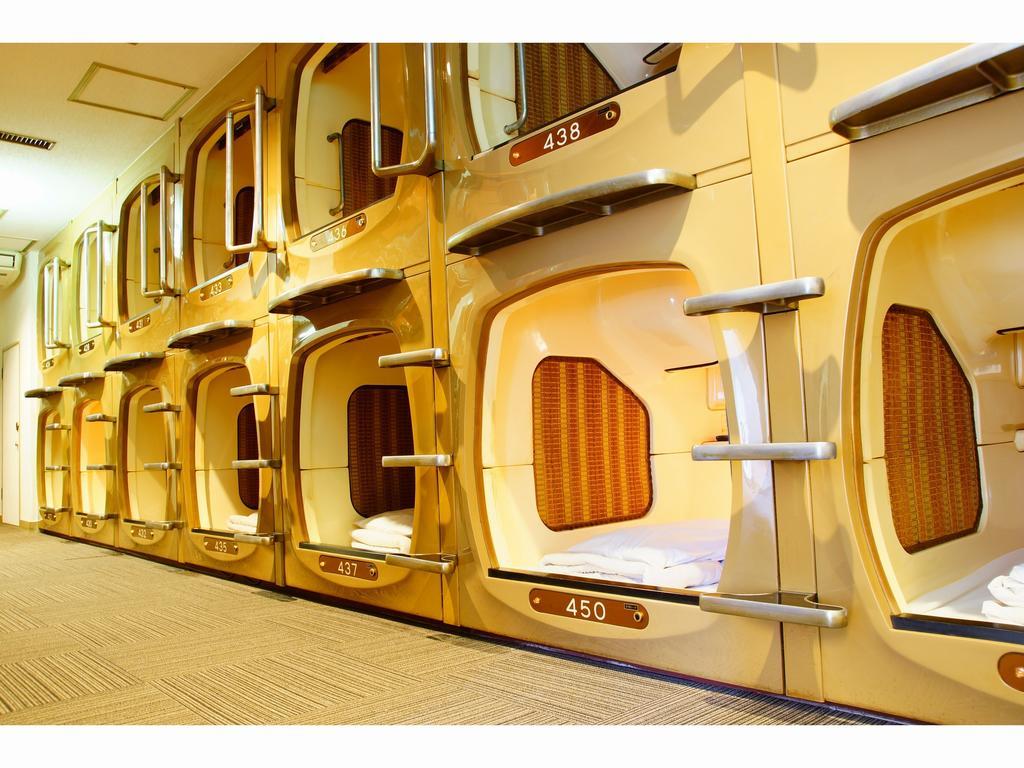 Kapselhotel Capsule Kinshicho *